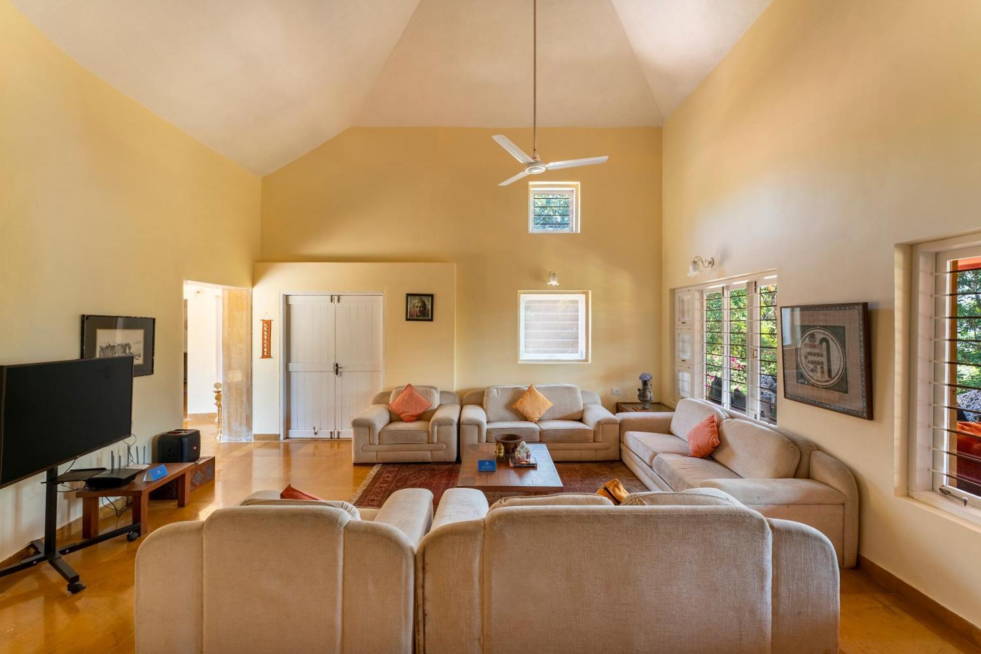Saffronstays Garnet House Mahabaleshwar Exterior photo