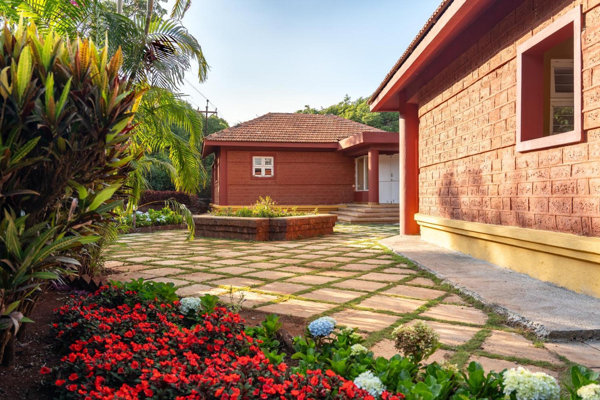 Saffronstays Garnet House Mahabaleshwar Exterior photo