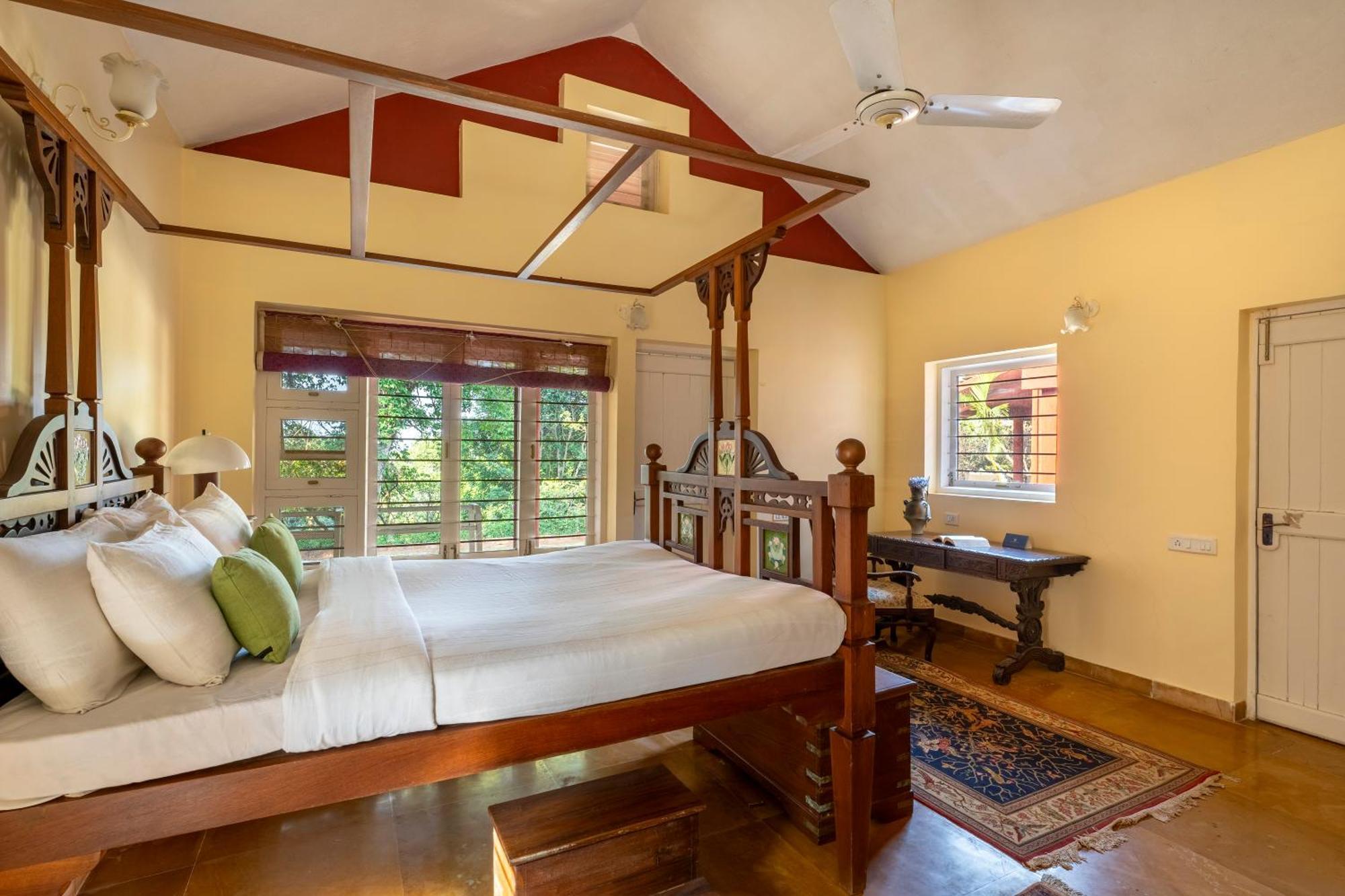Saffronstays Garnet House Mahabaleshwar Exterior photo