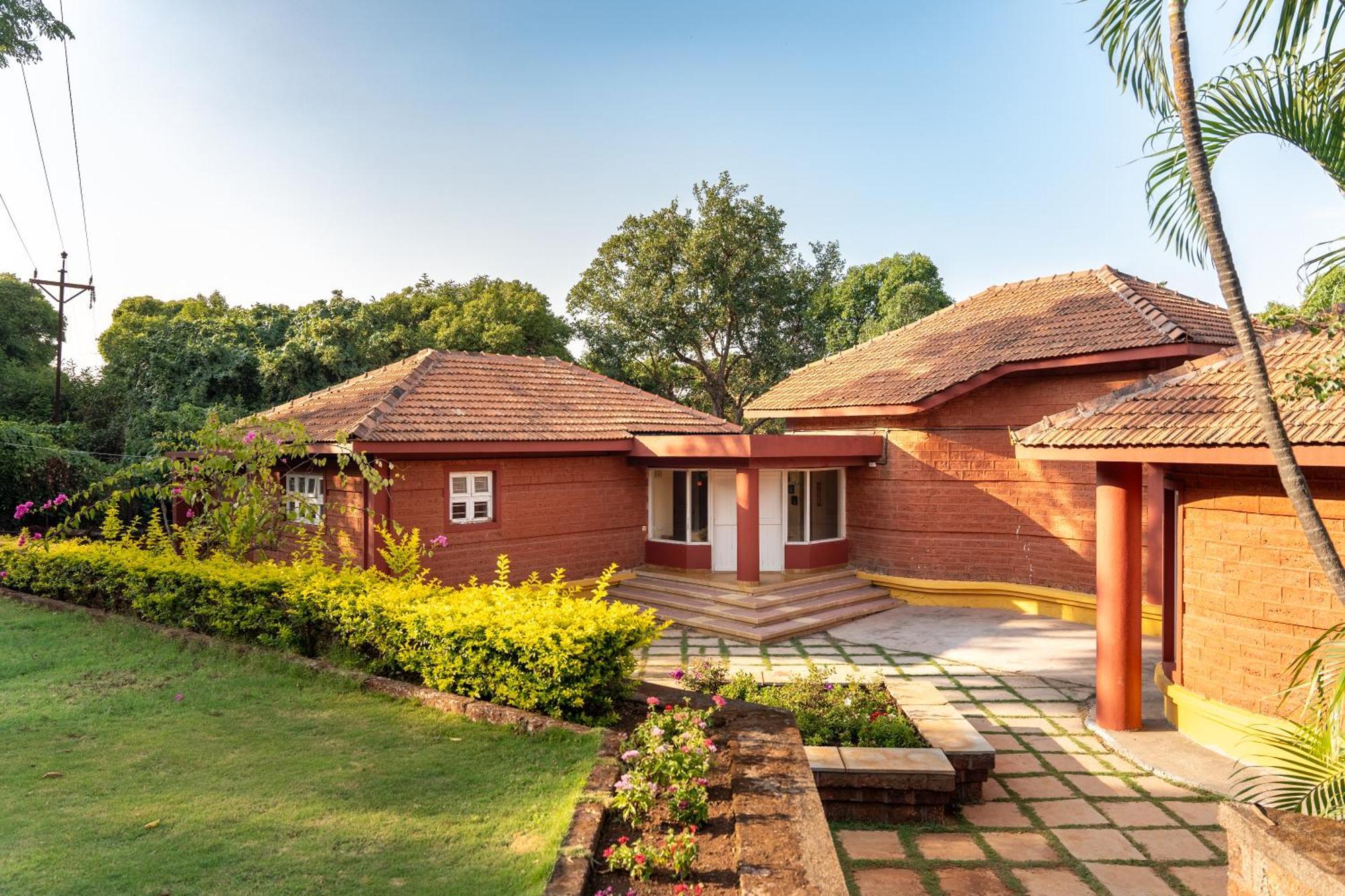 Saffronstays Garnet House Mahabaleshwar Exterior photo